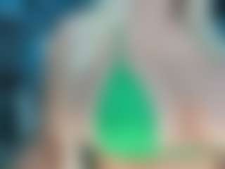 adrianna777's Live Sex Cam Show