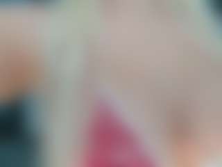 adrianna777's Live Sex Cam Show