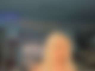 adrianna777's Live Sex Cam Show