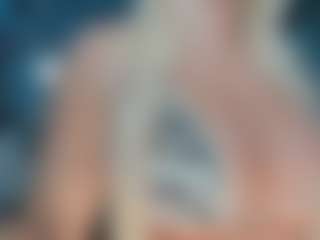 Live cam show with adrianna777 - College Mature on 1on1-livenow