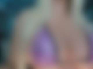 Live cam show with adrianna777 - Granny on studioflirtlive.com