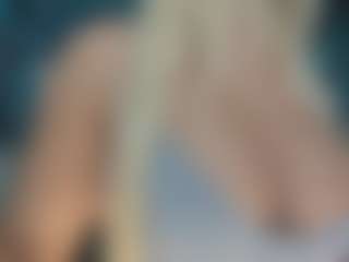 adrianna777's Live Sex Cam Show