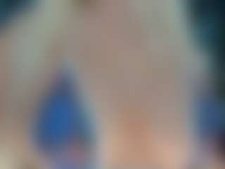 adrianna777's Live Sex Cam Show