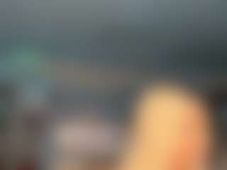 Show live cam dengan adrianna777 - College MILF di Camsoda