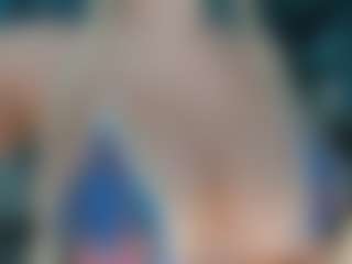 adrianna777's Live Sex Cam Show