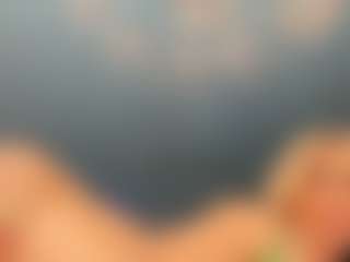 Live cam show with adrianna777 - Granny MILF on xDating