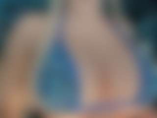 adrianna777's Live Sex Cam Show