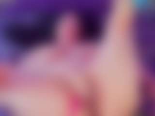 Cam Show en direct de Nelli Brickhouse