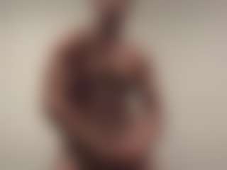 Bigman260's Live Sex Cam Show