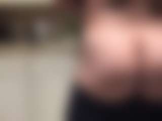 Bigman260's Live Sex Cam Show