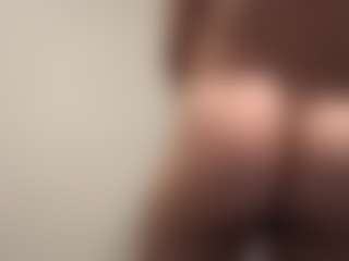 Bigman260's Live Sex Cam Show