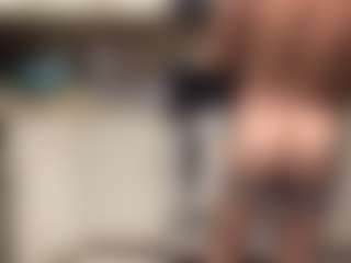 Bigman260's Live Sex Cam Show