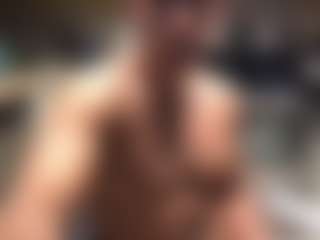 Bigman260's Live Sex Cam Show