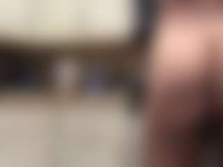 Live cam show with Bigman260 - Cub on Camsoda