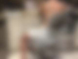 Bigman260's Live Sex Cam Show