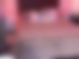 Live cam show with ivynaugthyqueen - Ebony on CamSodaAdn | colombia