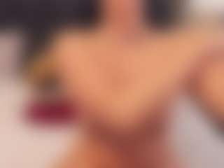preciousailyn's Live Sex Cam Show