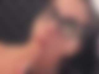 preciousailyn's Live Sex Cam Show