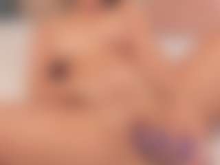 preciousailyn's Live Sex Cam Show