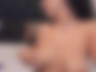 preciousailyn's Live Sex Cam Show