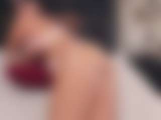 Live cam show with preciousailyn - Squirt on Camsoda