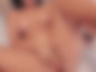 preciousailyn's Live Sex Cam Show