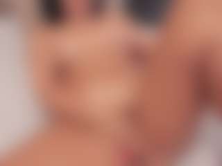 preciousailyn's Live Sex Cam Show