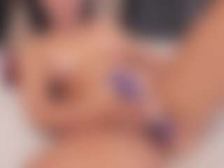 preciousailyn's Live Sex Cam Show