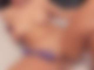 preciousailyn's Live Sex Cam Show