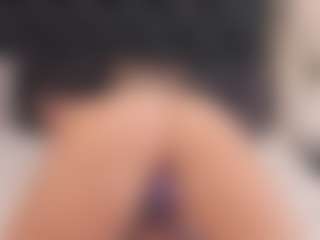 preciousailyn's Live Sex Cam Show