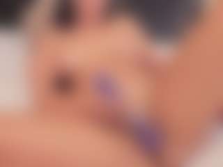 preciousailyn's Live Sex Cam Show