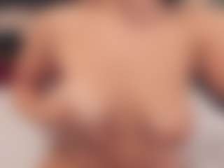 preciousailyn's Live Sex Cam Show