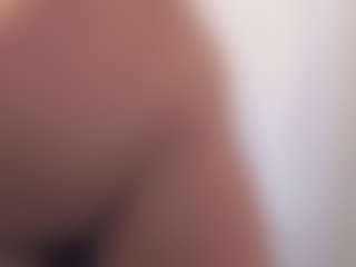 preciousailyn's Live Sex Cam Show
