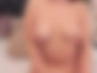 preciousailyn's Live Sex Cam Show