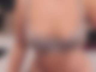 preciousailyn's Live Sex Cam Show