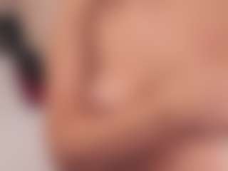 preciousailyn's Live Sex Cam Show
