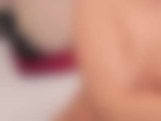 preciousailyn's Live Sex Cam Show