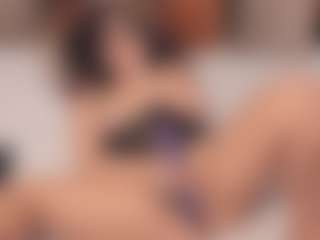 preciousailyn's Live Sex Cam Show