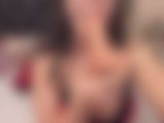 Live cam show with preciousailyn - Shaved Pussy Latina on live.xheat.ai