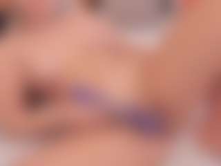 preciousailyn's Live Sex Cam Show