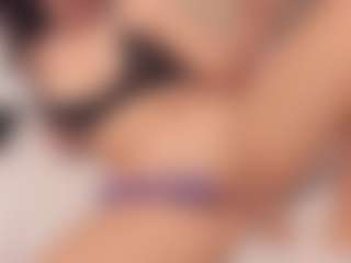 preciousailyn's Live Sex Cam Show