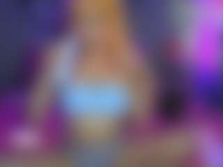 BOO BOO KITTY's Live Sex Cam Show