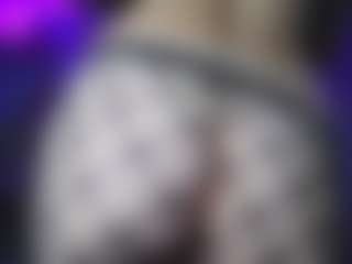 BOO BOO KITTY's Live Sex Cam Show