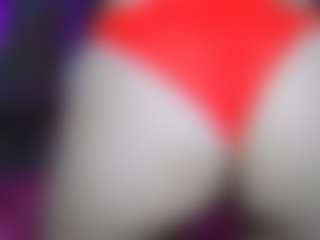 BOO BOO KITTY's Live Sex Cam Show