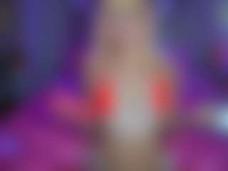 BOO BOO KITTY's Live Sex Cam Show