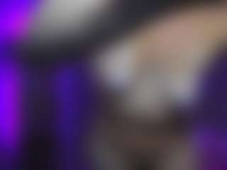 BOO BOO KITTY's Live Sex Cam Show