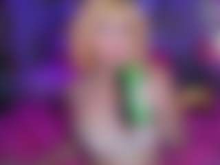 BOO BOO KITTY's Live Sex Cam Show