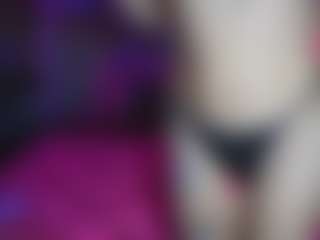 BOO BOO KITTY's Live Sex Cam Show