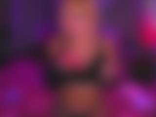Live cam show with BOO BOO KITTY - Orgasm on StripNow