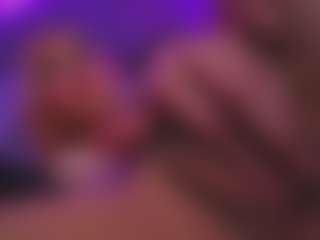 BOO BOO KITTY's Live Sex Cam Show